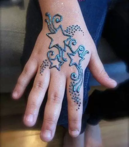 Best Glitter Mehndi Designs (2)