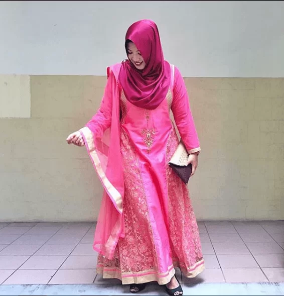 What to Wear as a Hijabi traveler