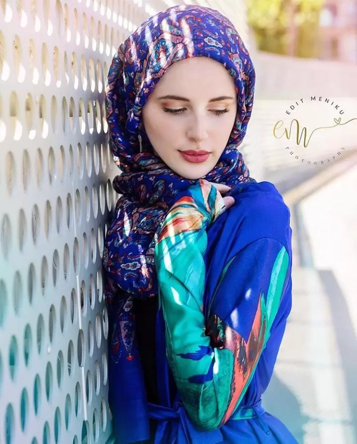 Try Out These New Hijab Styles For a Modern Take on Modest Fashion (15)