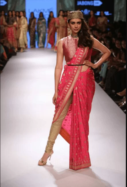 How to Wear Pants Style Saree