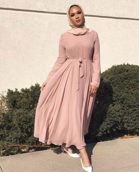 50 Modern Abaya Styles on Instagram to Check