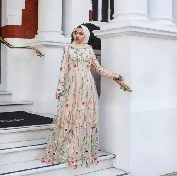 Stunning Outfits To Wear With Hijab (10)