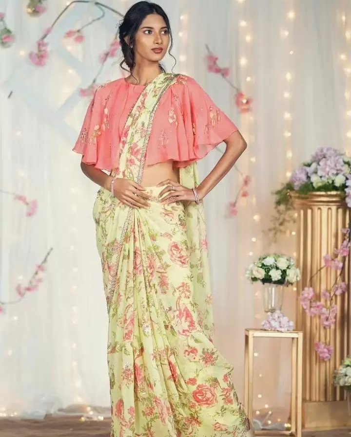 Stunning Blouse Designs For Silk Sarees (9)