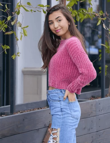 how to wear chenille sweater women