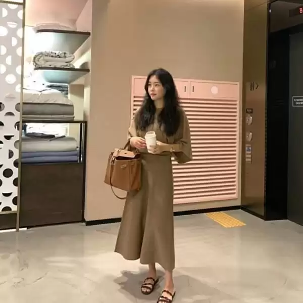 brown outfit ideas for women (27) (3)