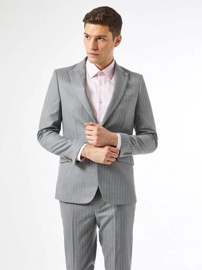 How To Style Striped Suits Men 6