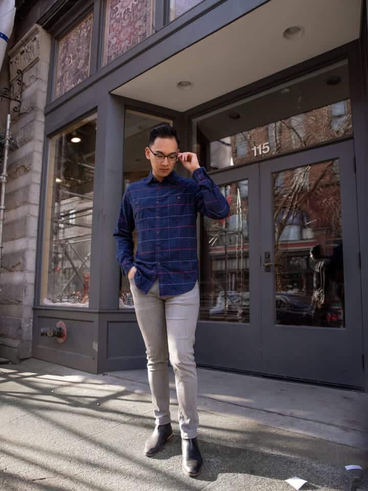 How to style grey jeans for men 7