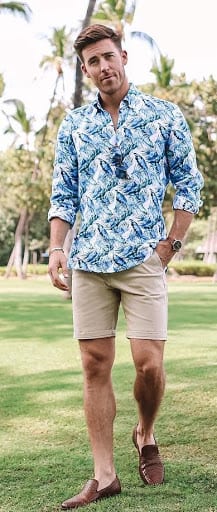 men's outfits with bermuda shorts