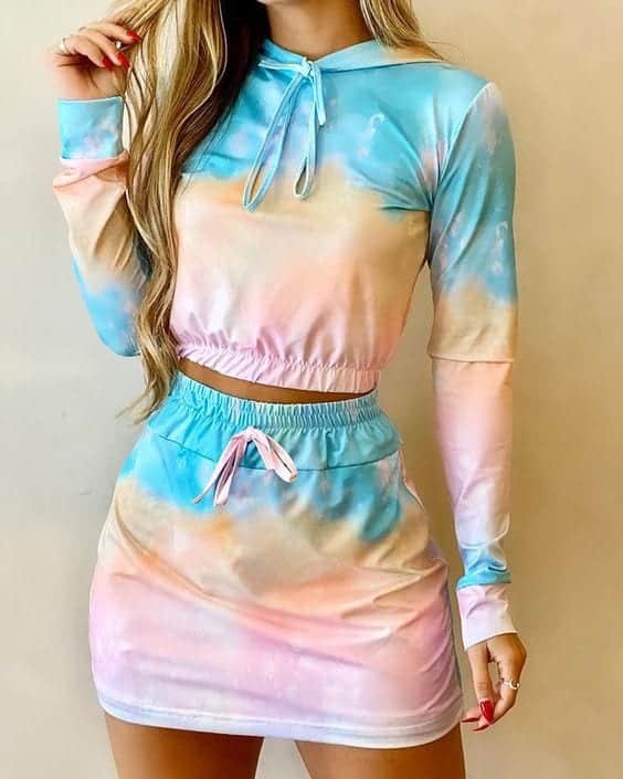 How to Wear Tie-Dye? 30 Outfit Ideas with Styling Tips