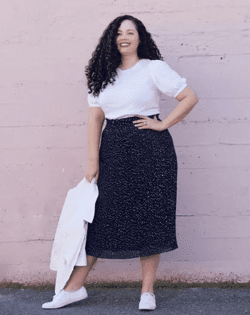 65 Fresh Outfits With White Shirts + Styling Tips