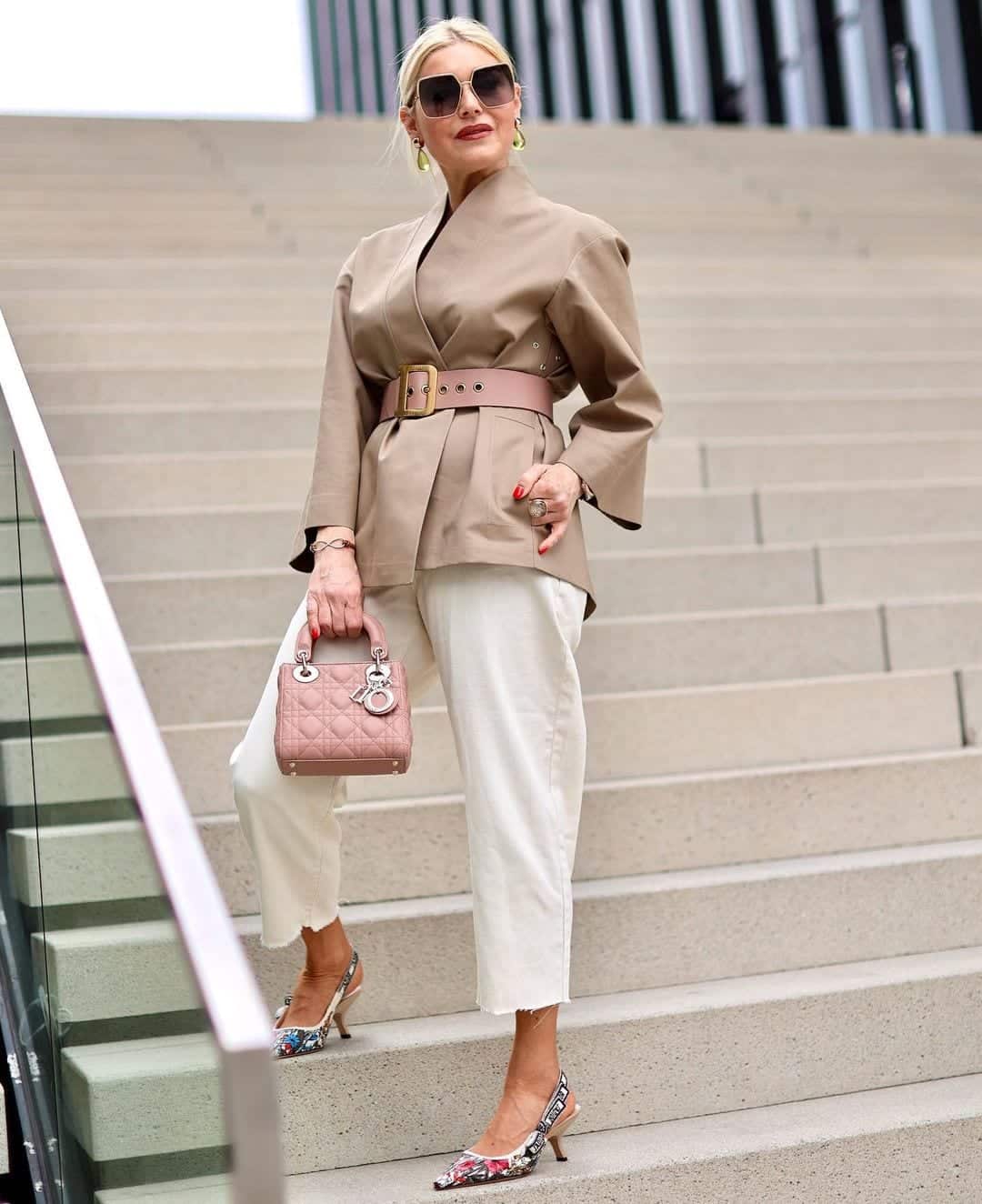 47 Best Outfits for Petite Women Over 50 to Wear This Year