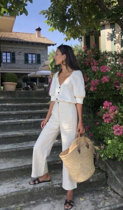 What To Wear To A Garden Party ? 20 Outfit Ideas