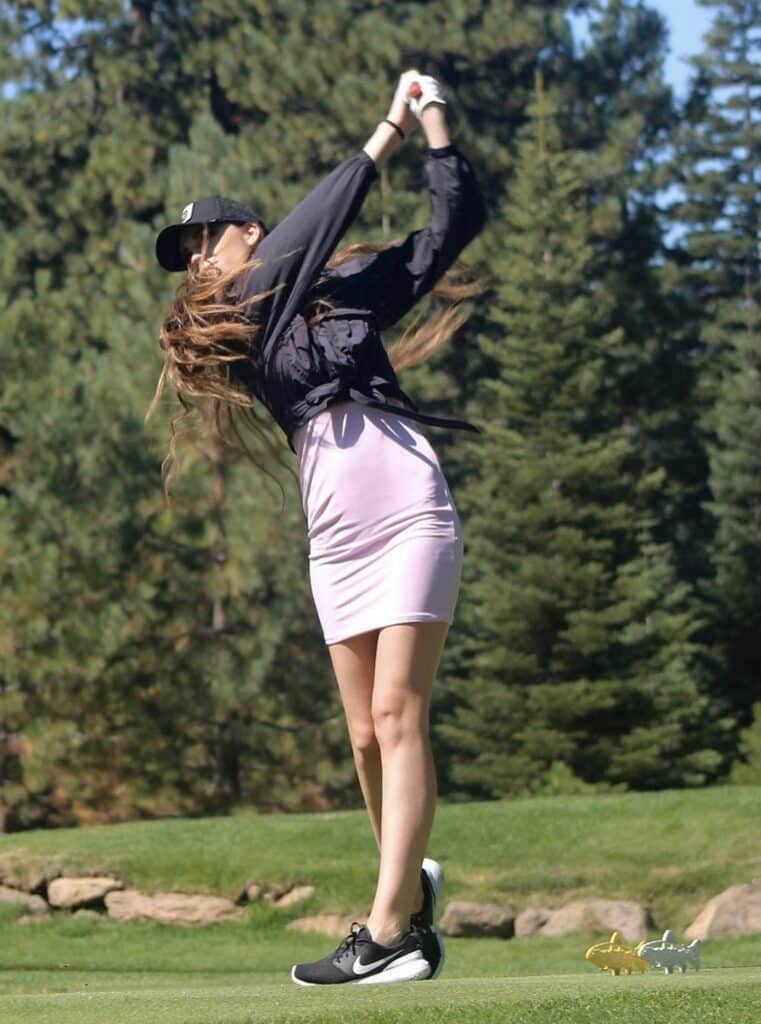 What to Wear Golfing ? 26 Outfit Ideas for Women