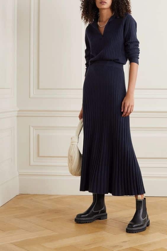 Ribbed Dress Outfits: 20 Ideas on How to Wear a Ribbed Dress