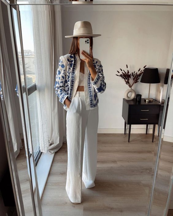 Smart Casual Attire for Women - 26 Outfits for 2021 