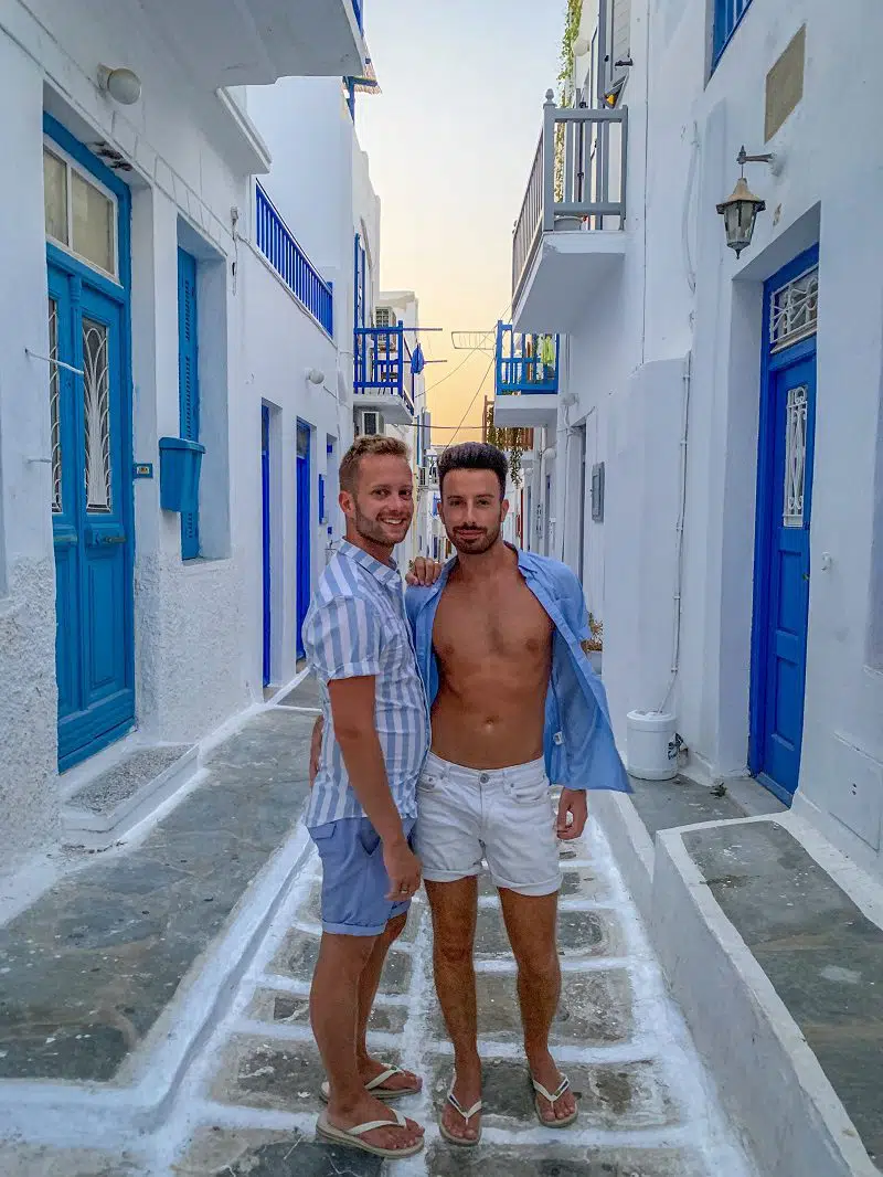 What Should Men Wear In Greece 17