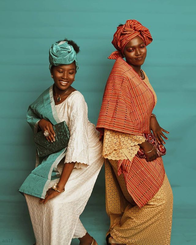 32 Best Women's Traditional Outfits from Around the World