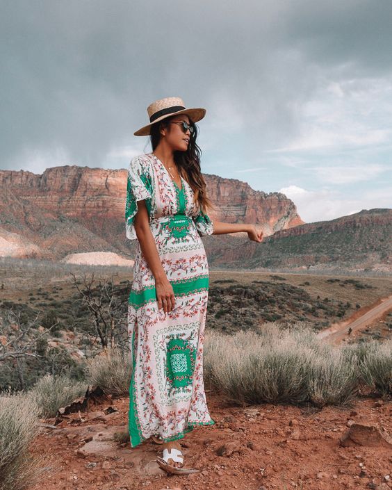 20 Stylish Glamping Outfit Ideas for Girls