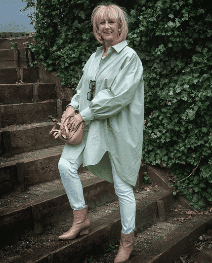 outfits for women over 40