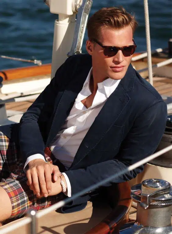 What To Wear On Boat Trips 12