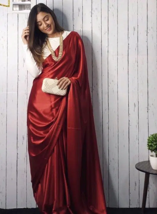 saree layered with highneck