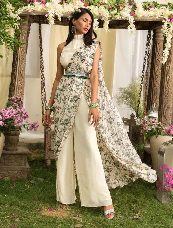 Ways To Style An Organza Saree