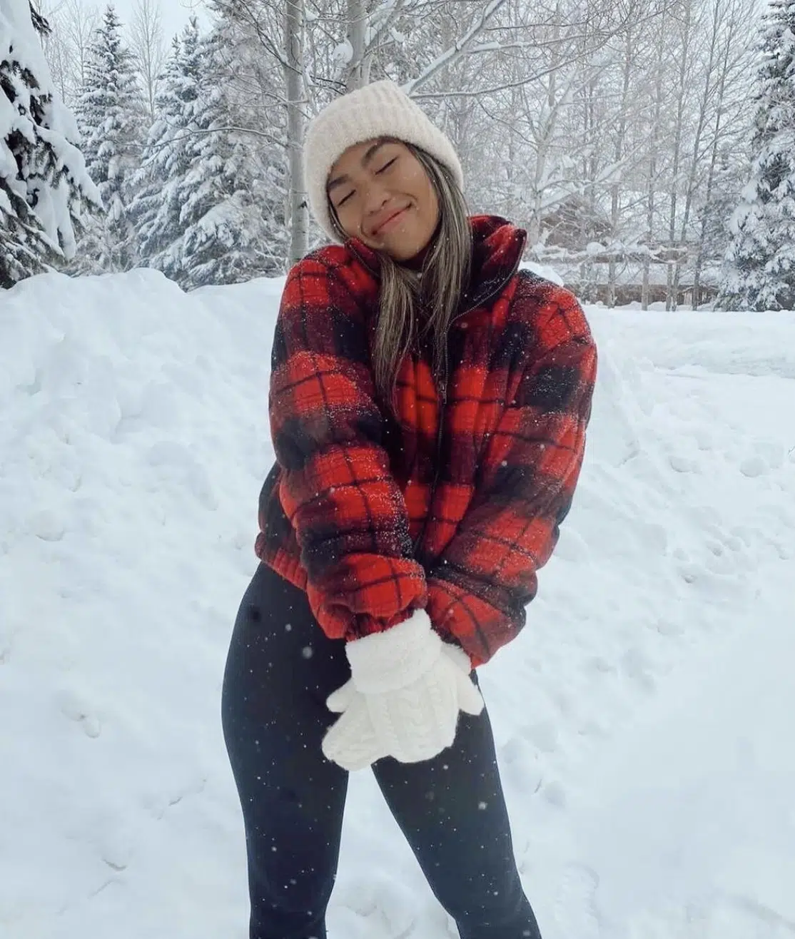 plaid jacket ski trip outfit