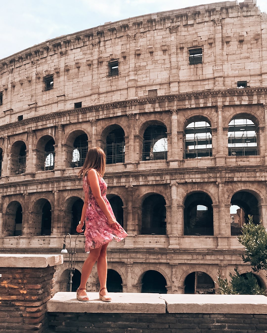 What to Wear in Rome in Summers? 23 Summer Outfits for Rome