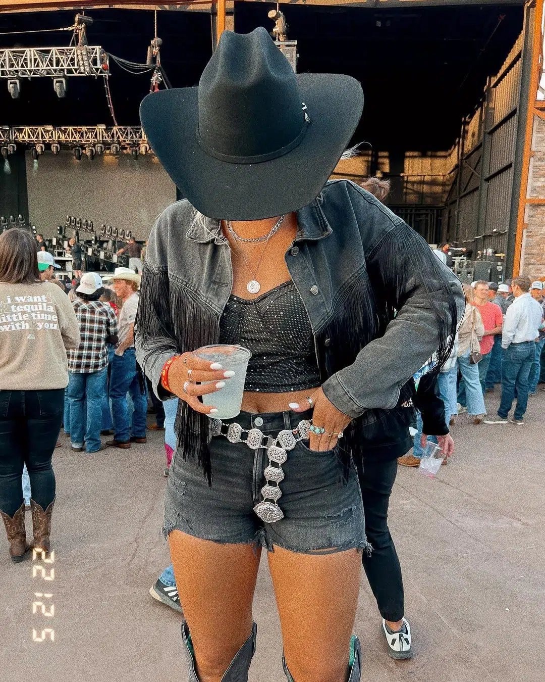 cute country concert attire women 3