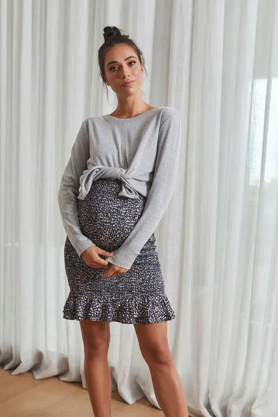 Maternity Skirt with Tied Shirt