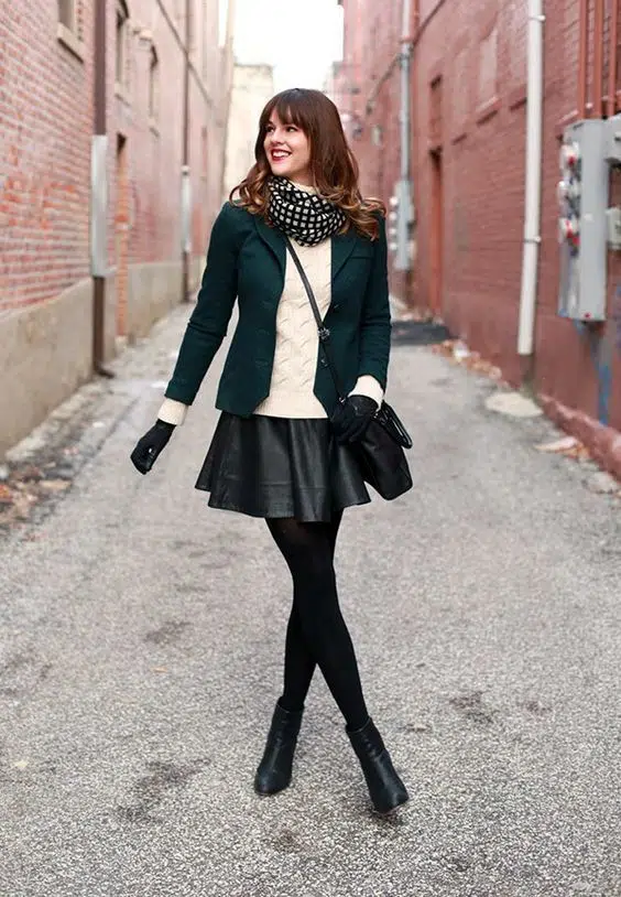 cute skater skirt outfits for women 25