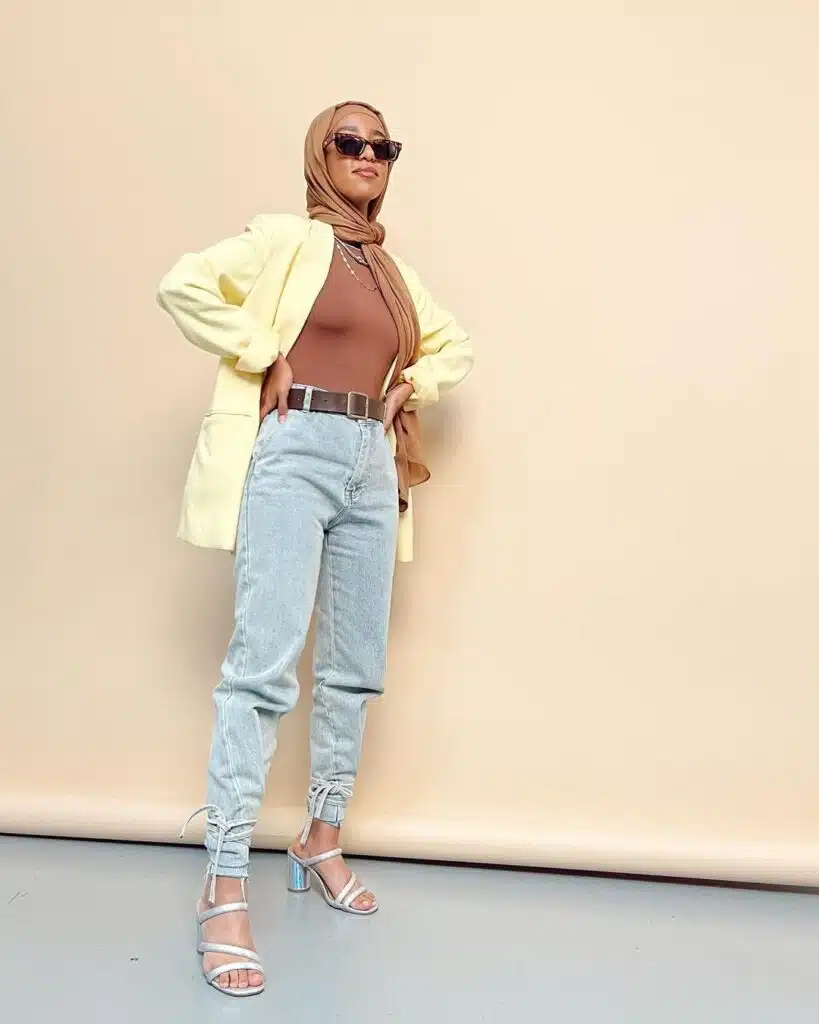 How to wear yellow blazers