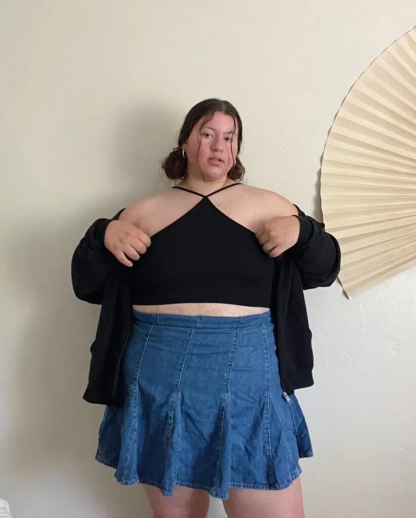 Outfits for plus-sized teens