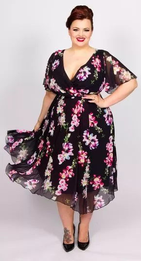 Plus Size Wedding Guest Outfit Ideas