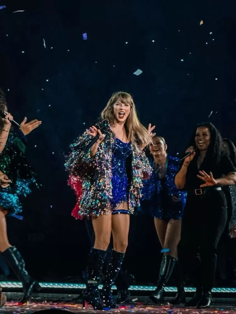 taylor swift eras tour outfits 1