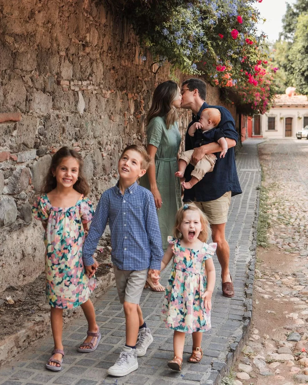 summer family photoshoot outfits