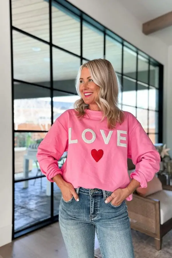 How to Style Pink Sweaters